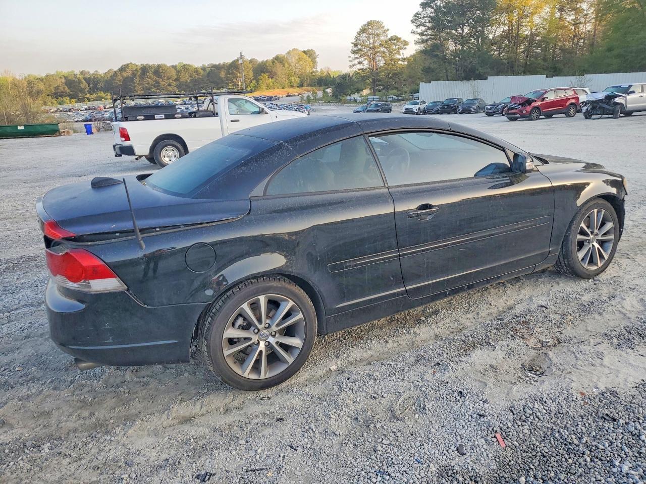2010 VOLVO C70