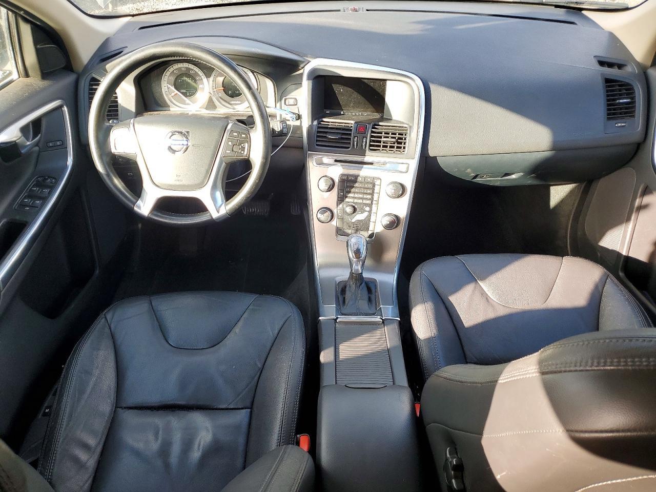 2013 VOLVO XC60