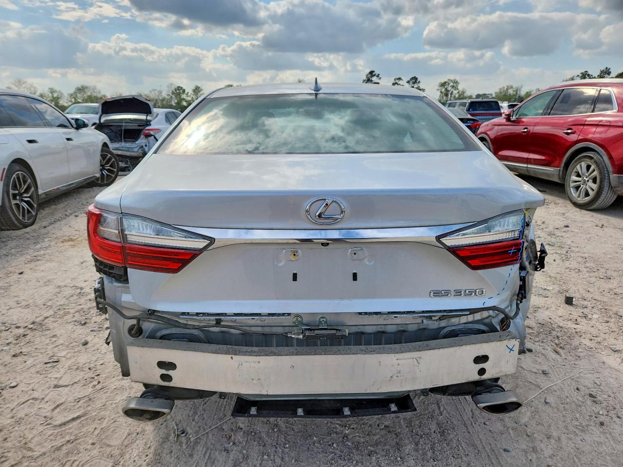 2017 LEXUS ES 350