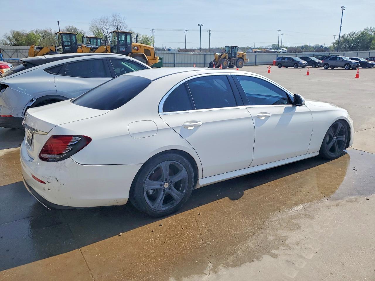 2017 MERCEDES-BENZ E-Class