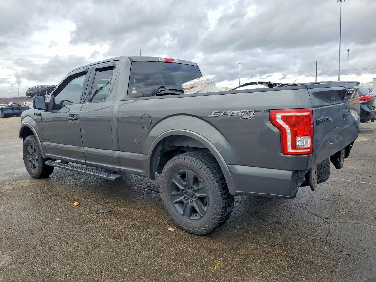 2016 FORD F-150