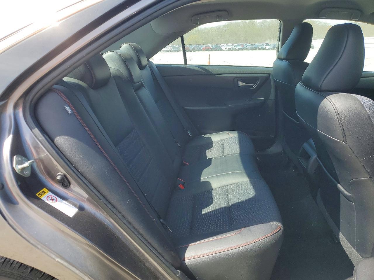 2015 TOYOTA CAMRY