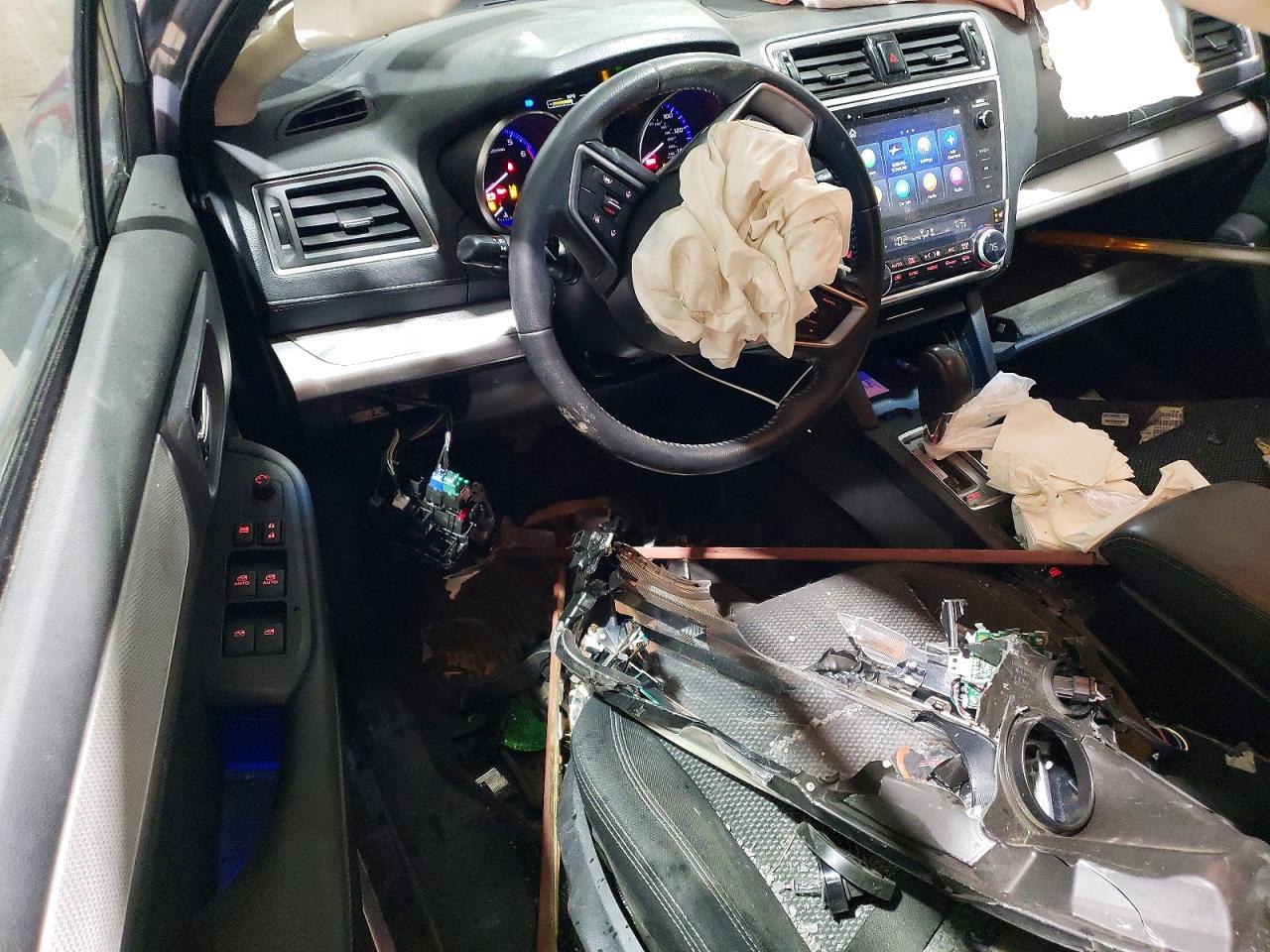 2019 SUBARU Outback