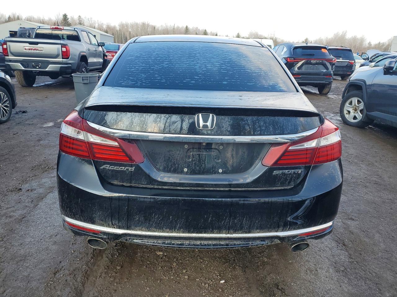 2016 HONDA ACCORD