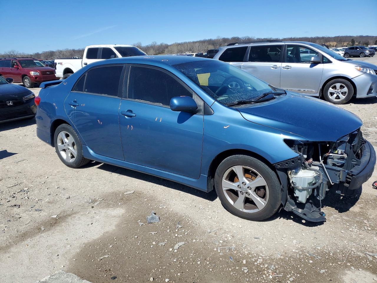 2013 TOYOTA COROLLA