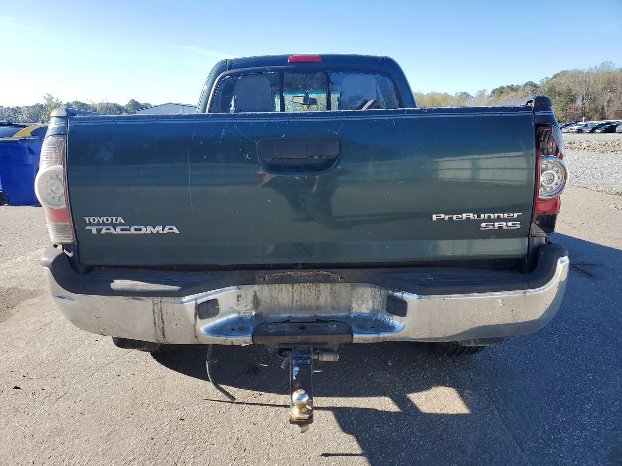 2011 TOYOTA TACOMA