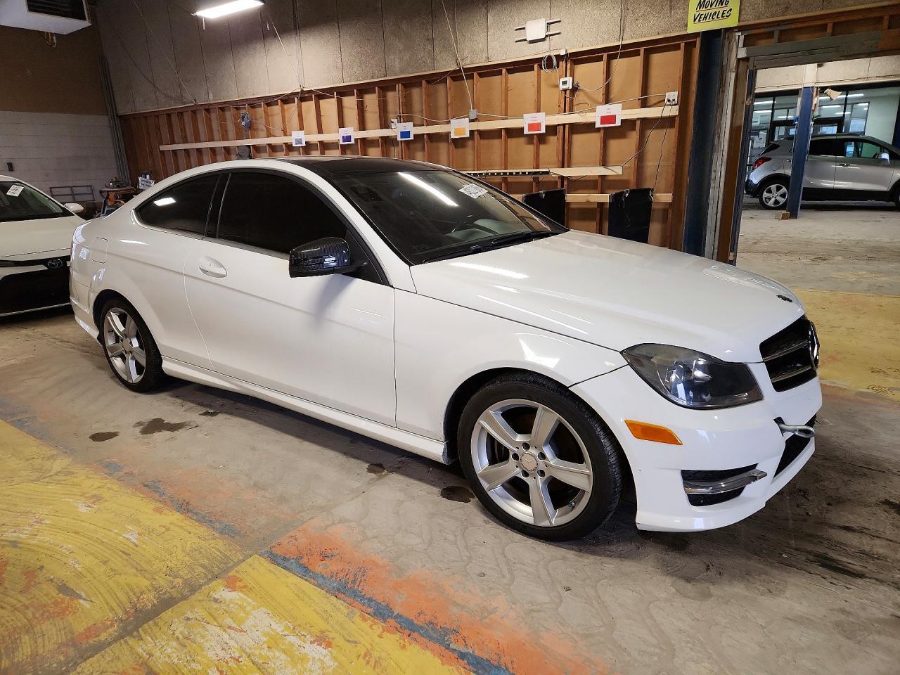 2015 MERCEDES-BENZ C-CLASS