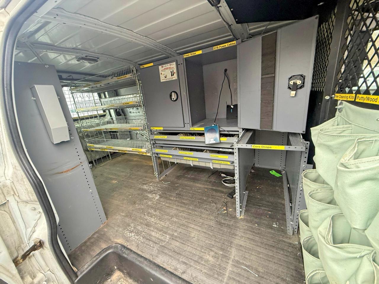 2011 CHEVROLET EXPRESS 2500