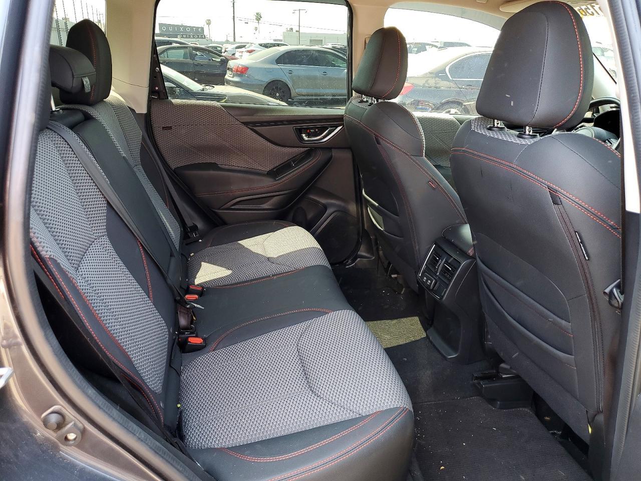 2023 SUBARU FORESTER