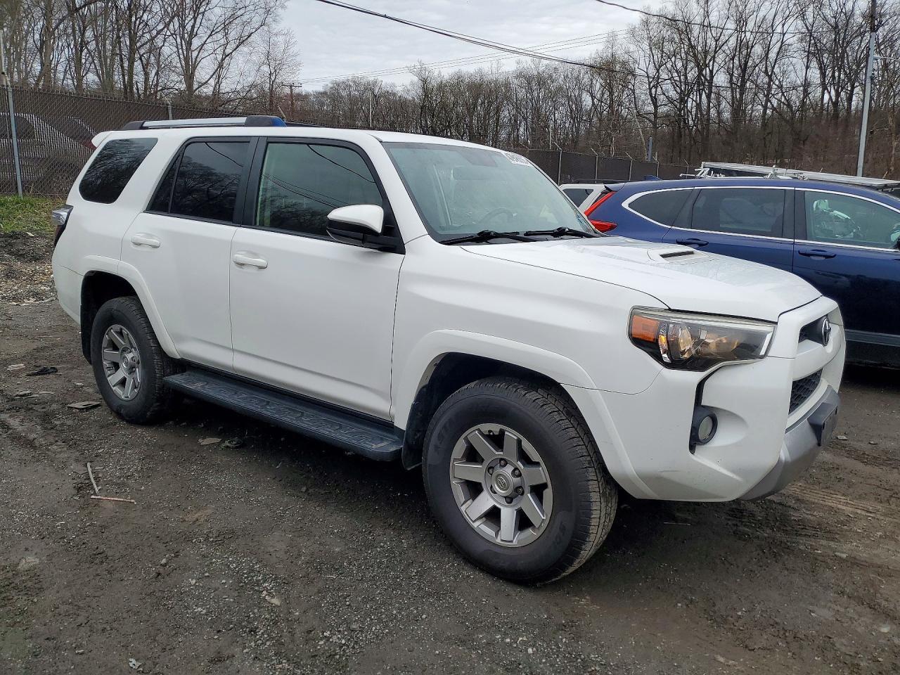 2016 TOYOTA 4Runner