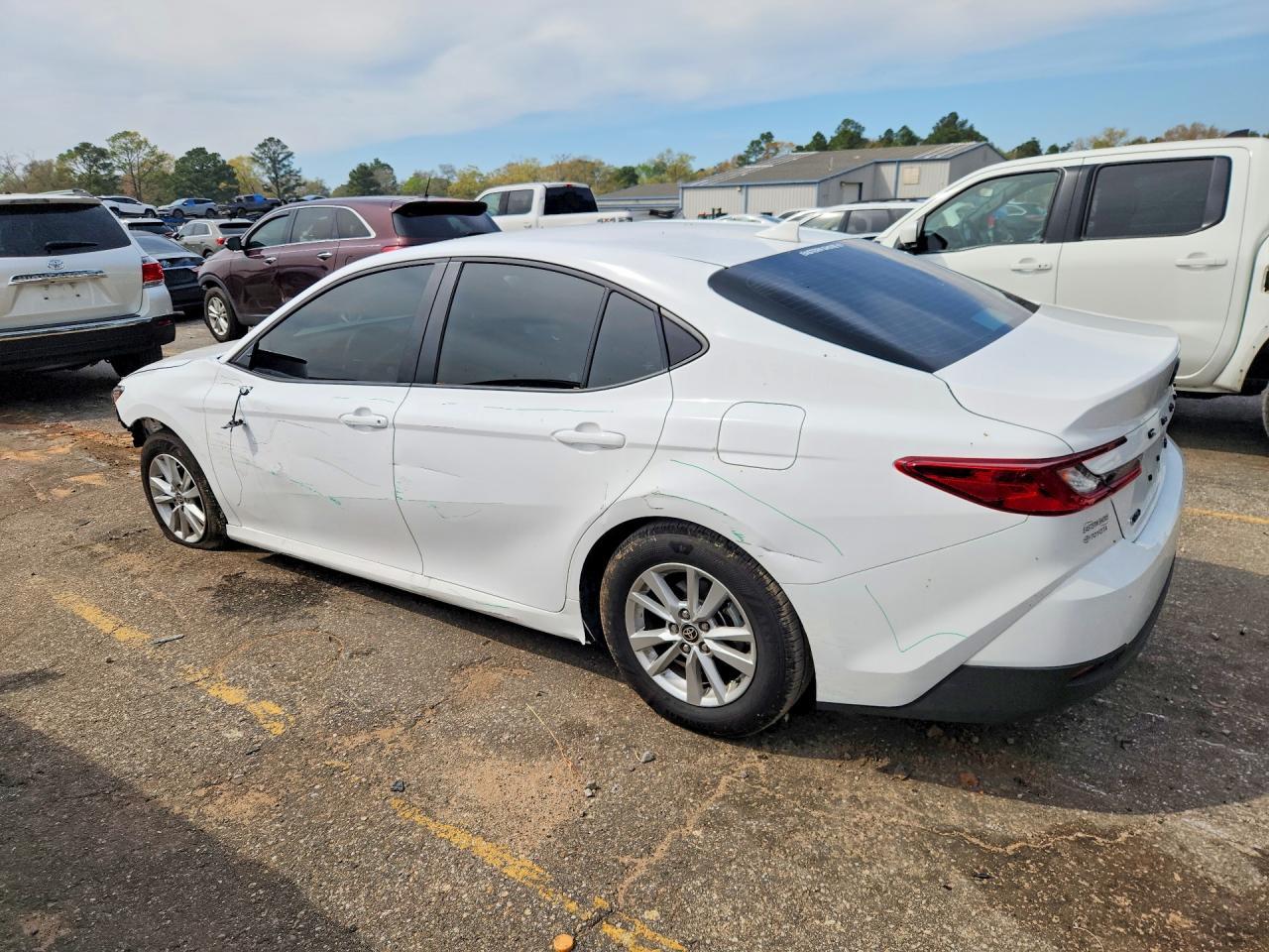 2026 TOYOTA CAMRY