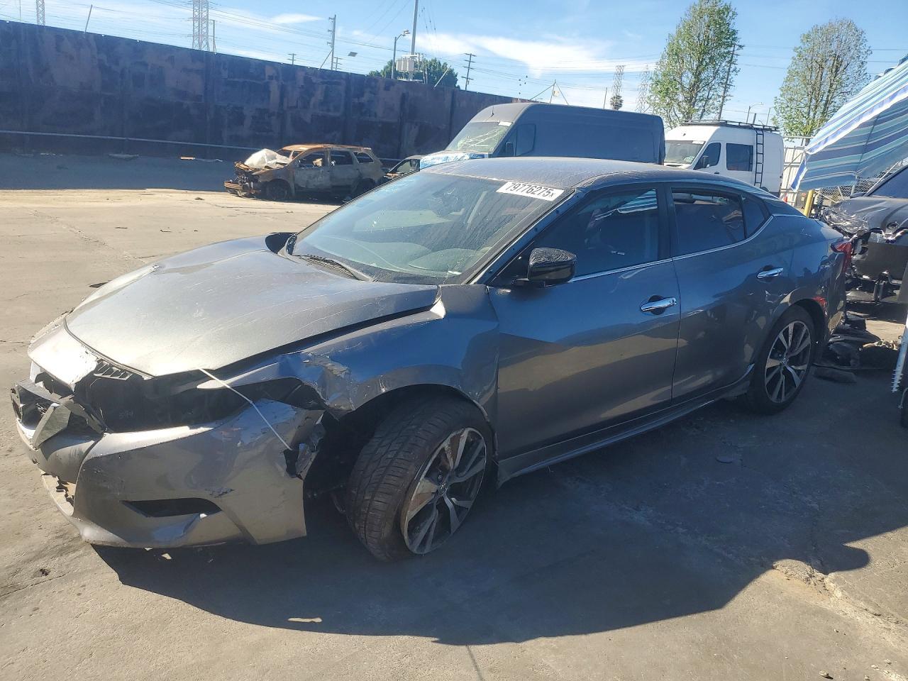 2017 NISSAN Maxima