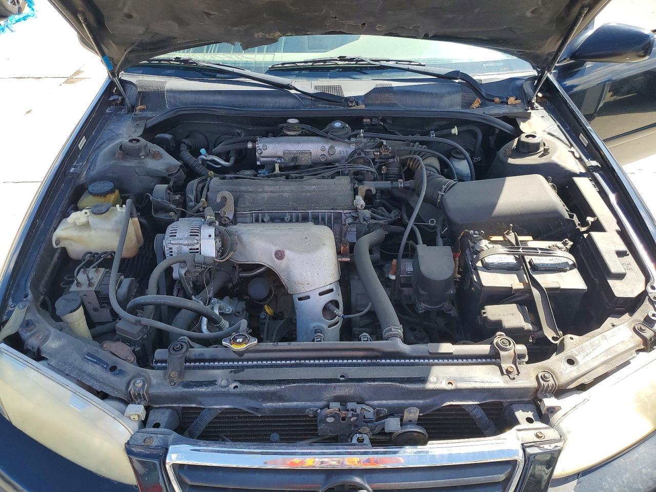 2001 TOYOTA CAMRY