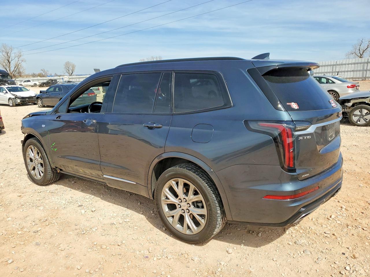 2020 CADILLAC XT6