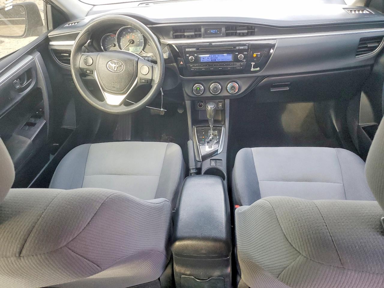 2015 TOYOTA COROLLA