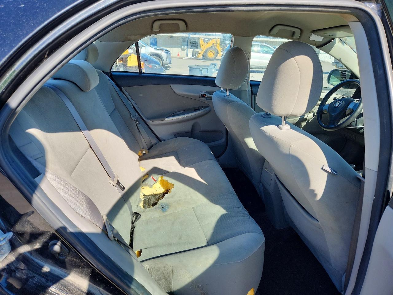 2011 TOYOTA COROLLA