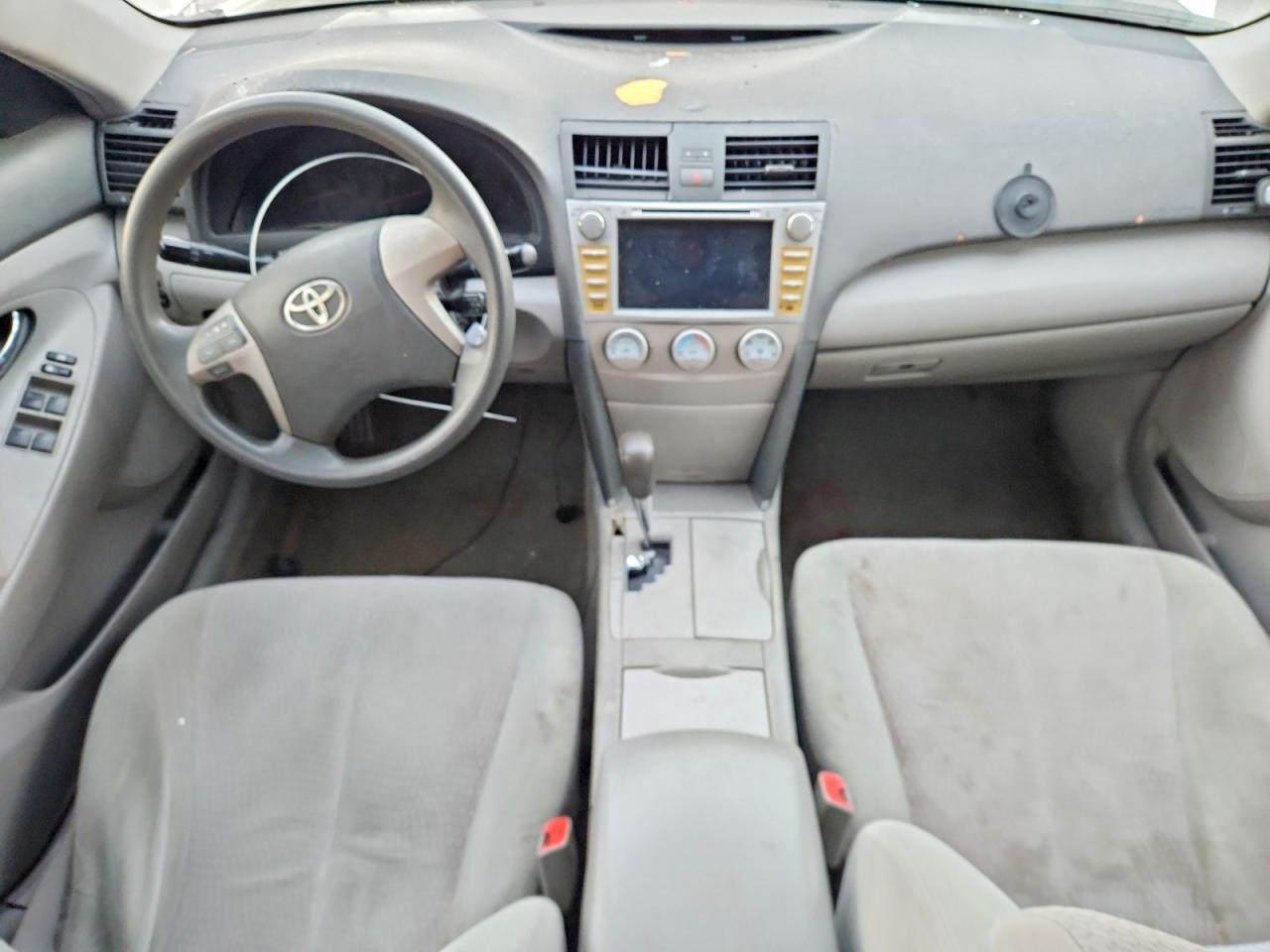 2011 TOYOTA CAMRY