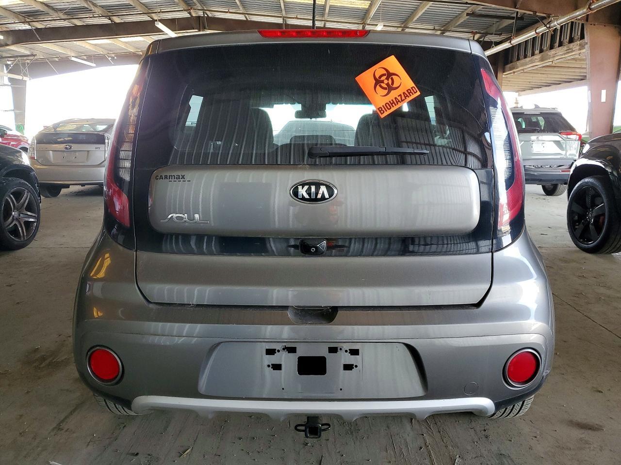 2017 KIA SOUL
