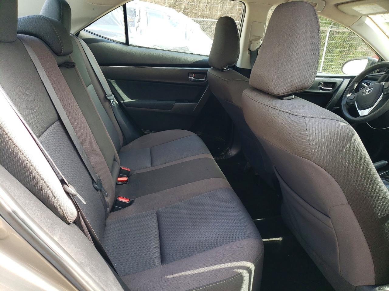 2017 TOYOTA COROLLA