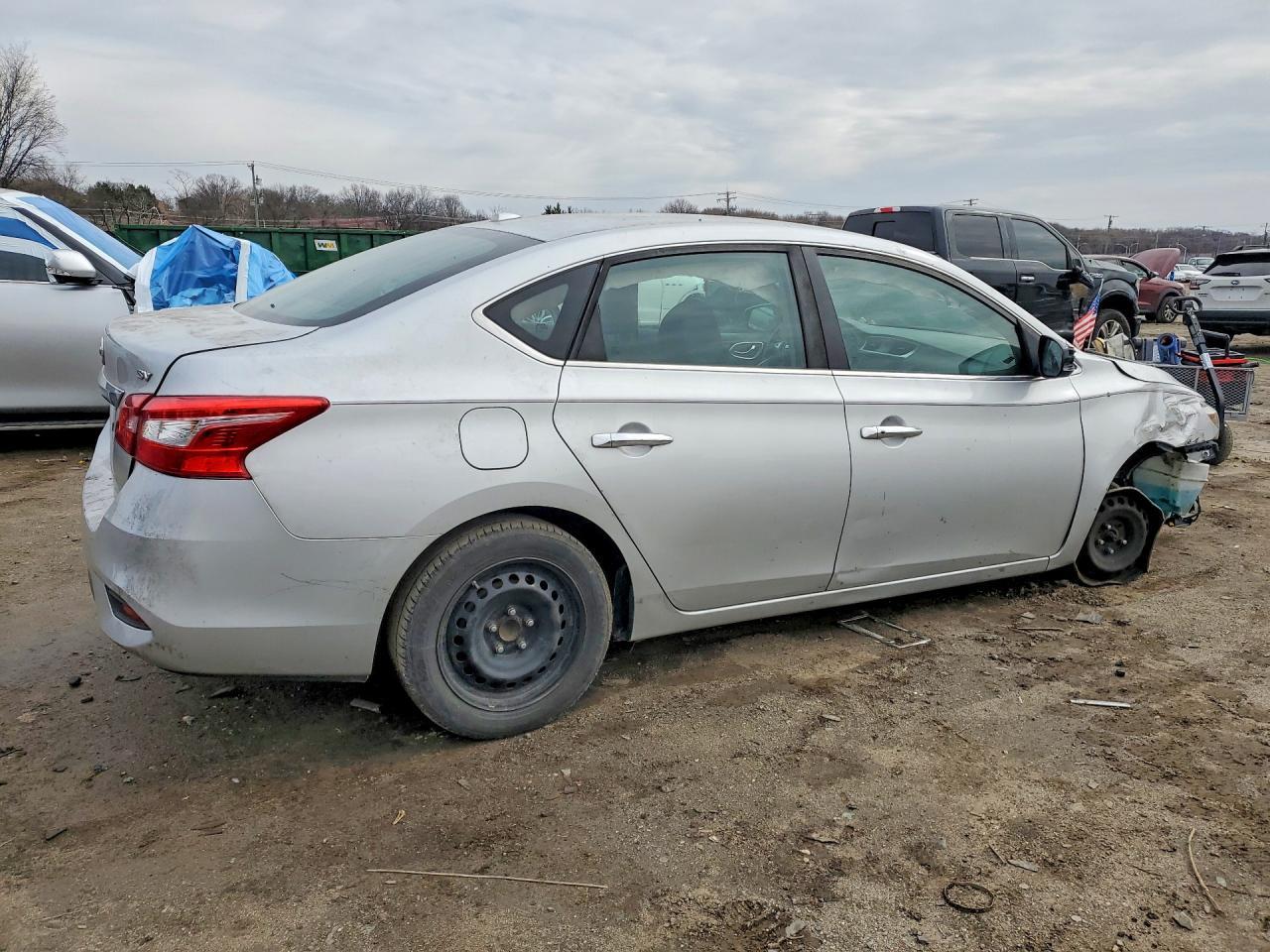 2016 NISSAN SENTRA