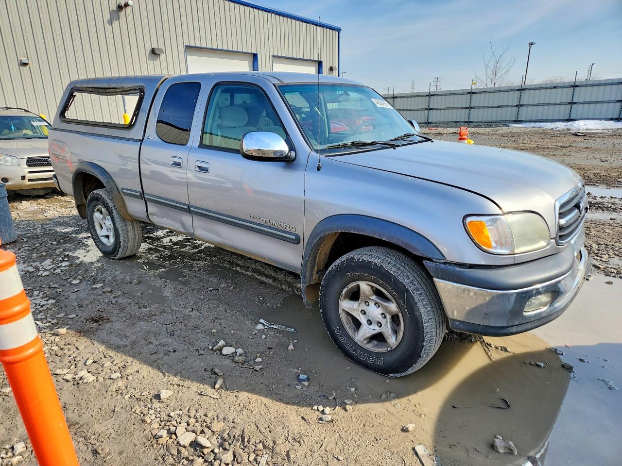 2002 TOYOTA TUNDRA