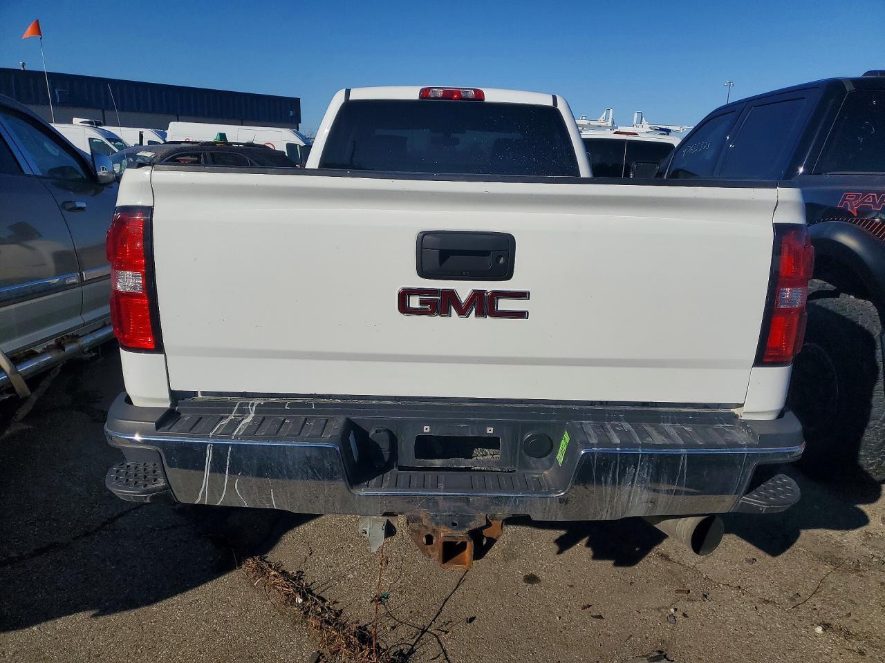 2018 GMC Sierra