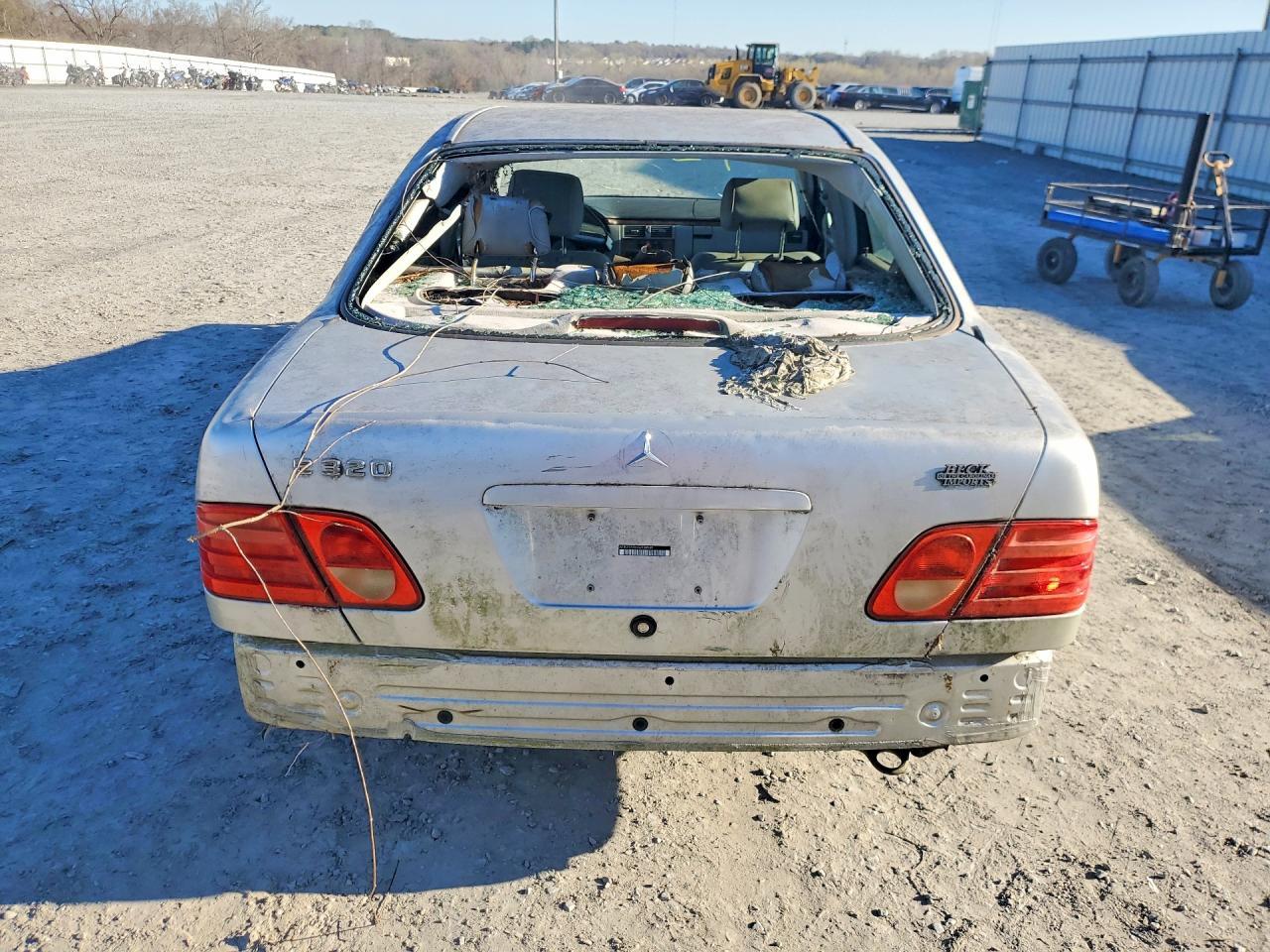 1999 MERCEDES-BENZ E-Class