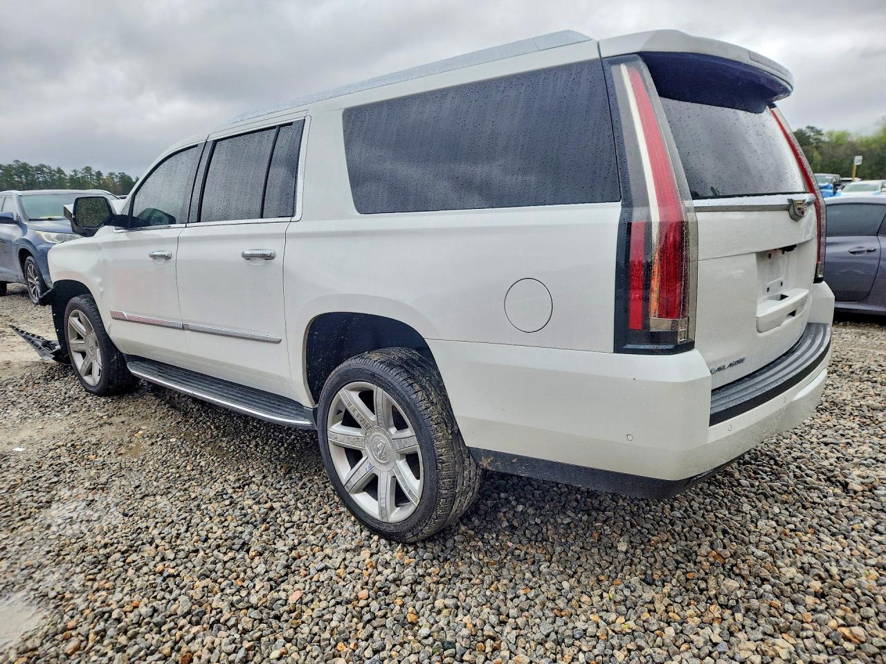 2019 CADILLAC Escalade ESV