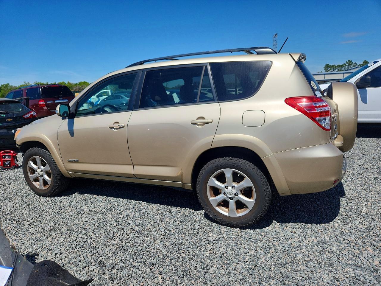 2010 TOYOTA RAV4