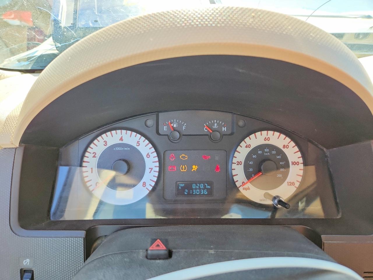 2008 MAZDA Tribute