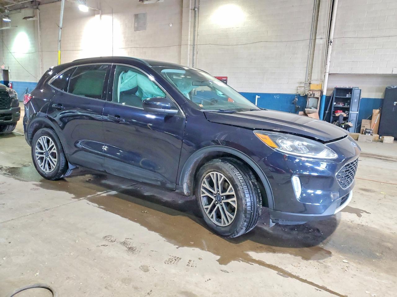 2021 FORD ESCAPE