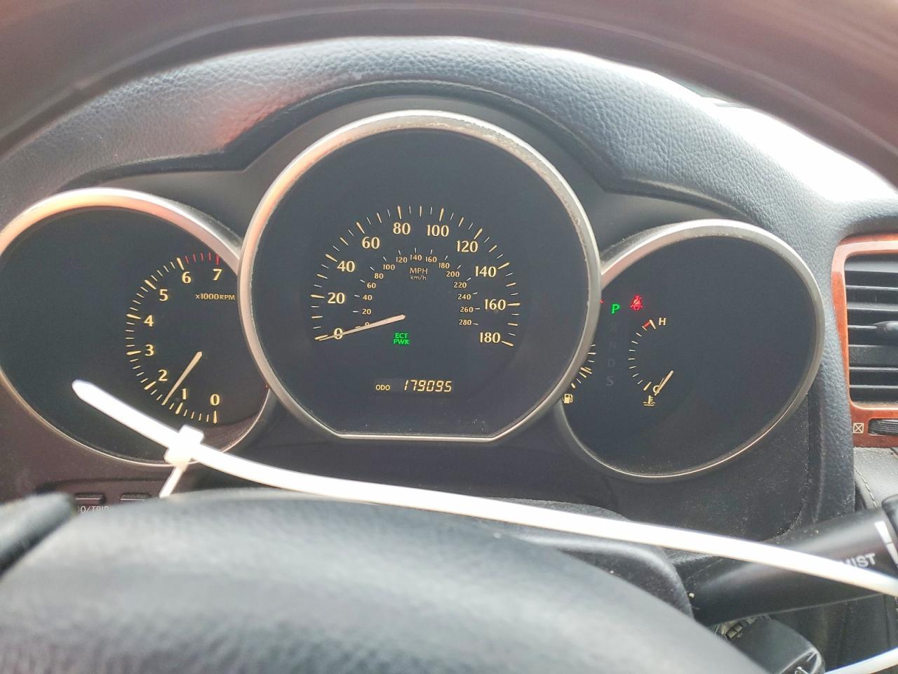 2006 LEXUS SC 430