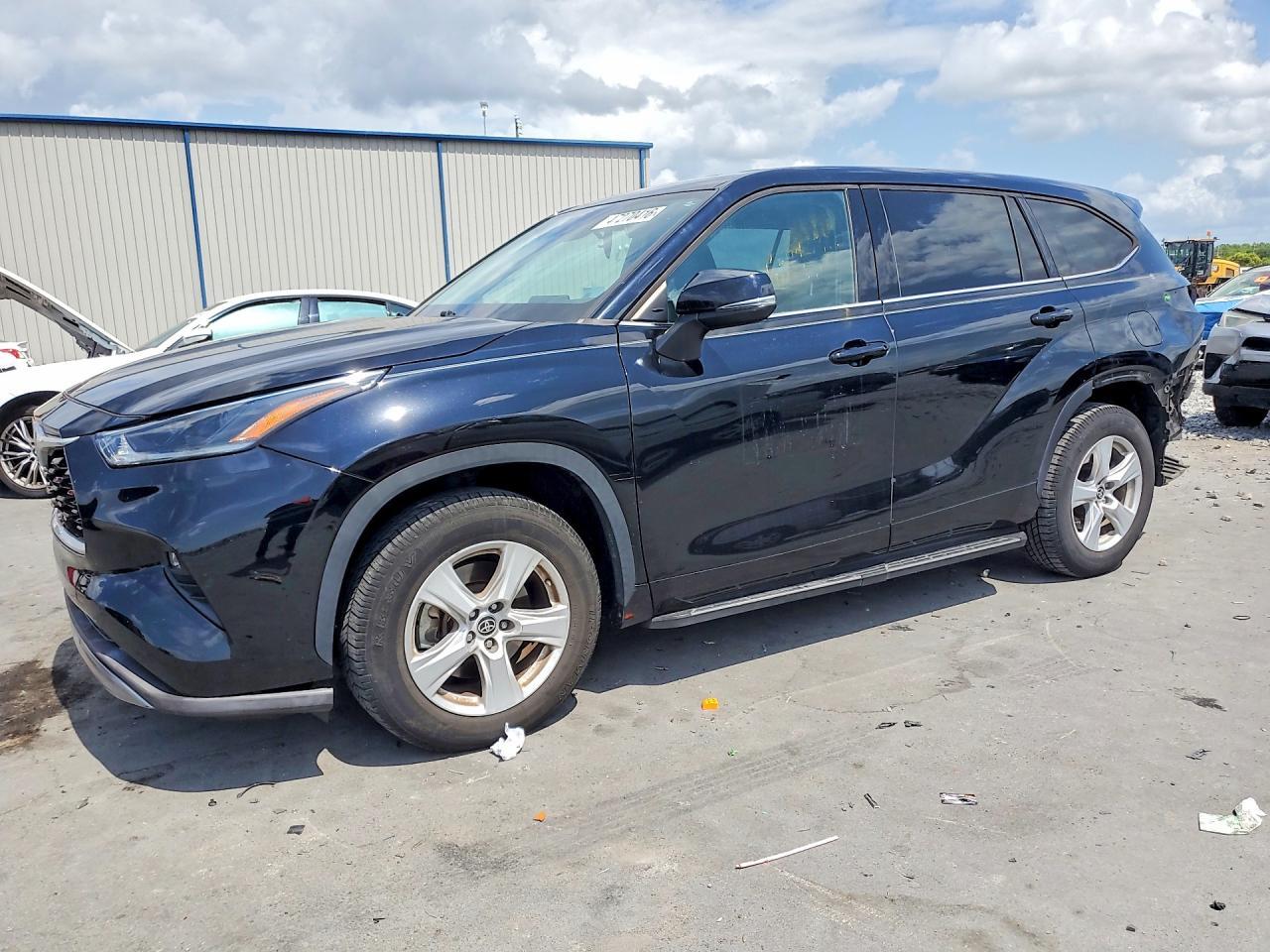 2021 TOYOTA HIGHLANDER
