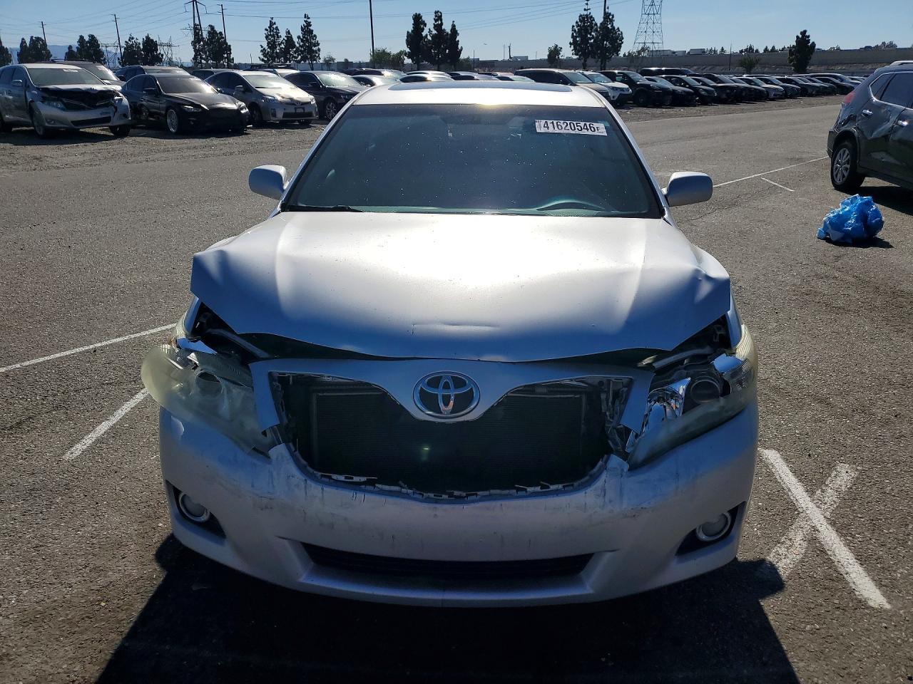 2011 TOYOTA CAMRY