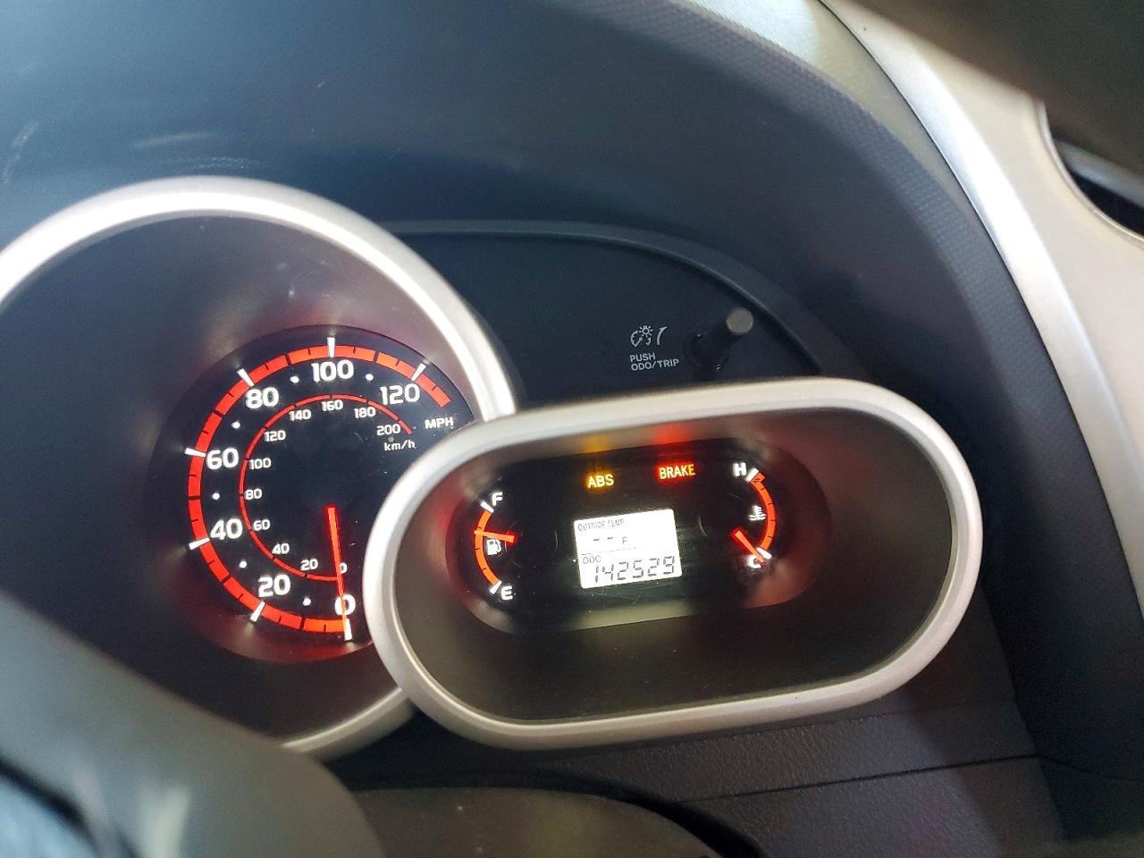 2010 TOYOTA MATRIX