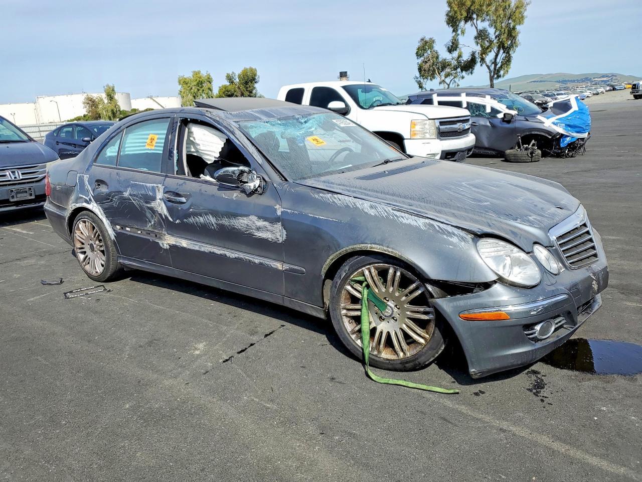 2008 MERCEDES-BENZ E-Class