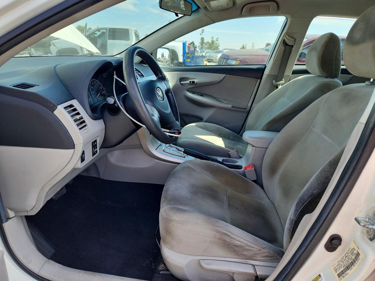 2013 TOYOTA COROLLA
