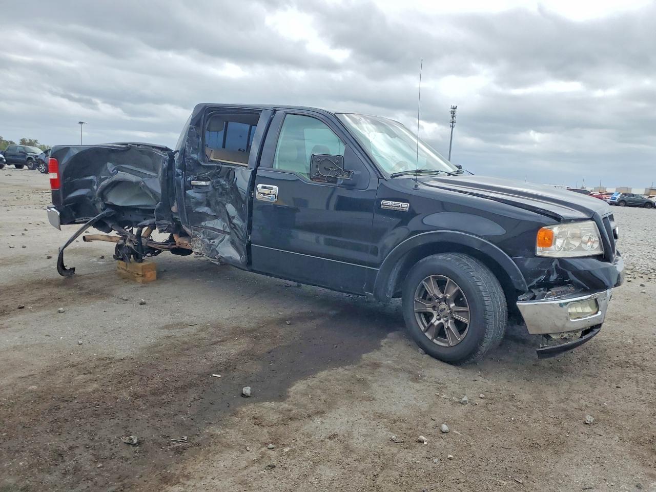 2004 FORD F-150 Lightning