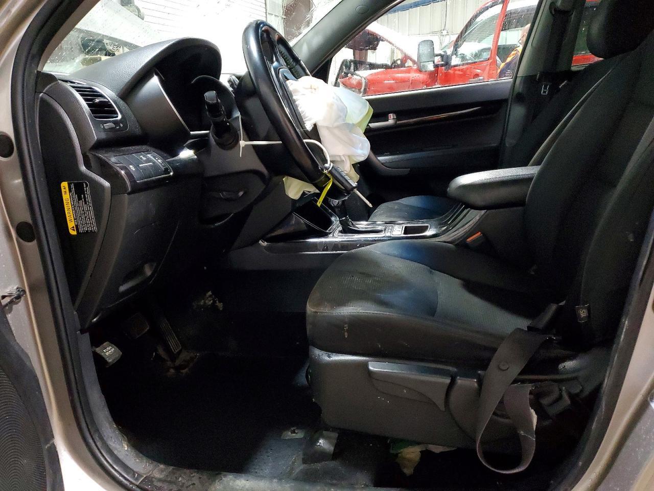 2015 KIA SORENTO