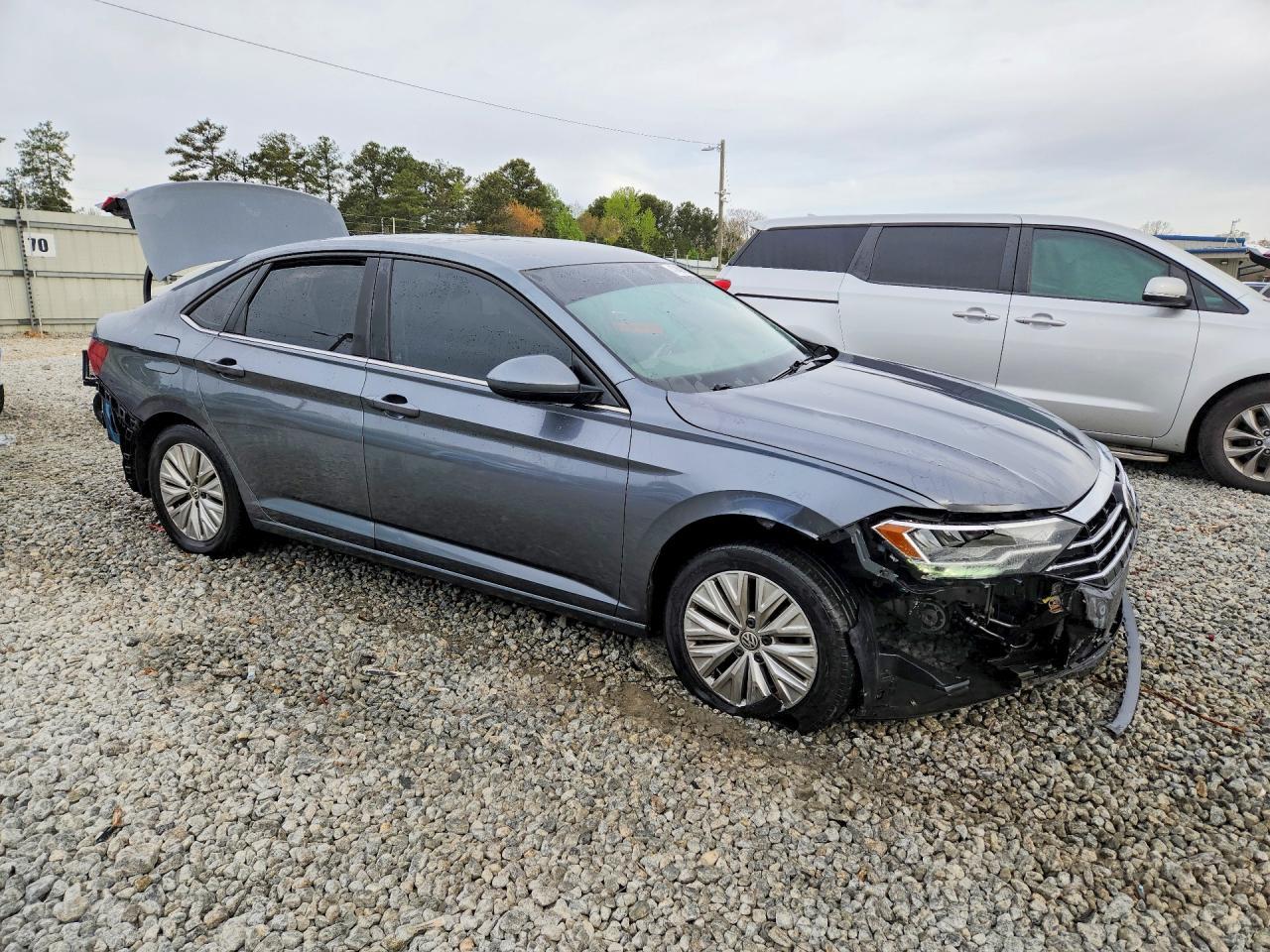2019 VOLKSWAGEN JETTA
