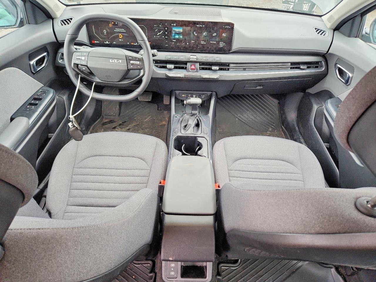 2025 KIA K4