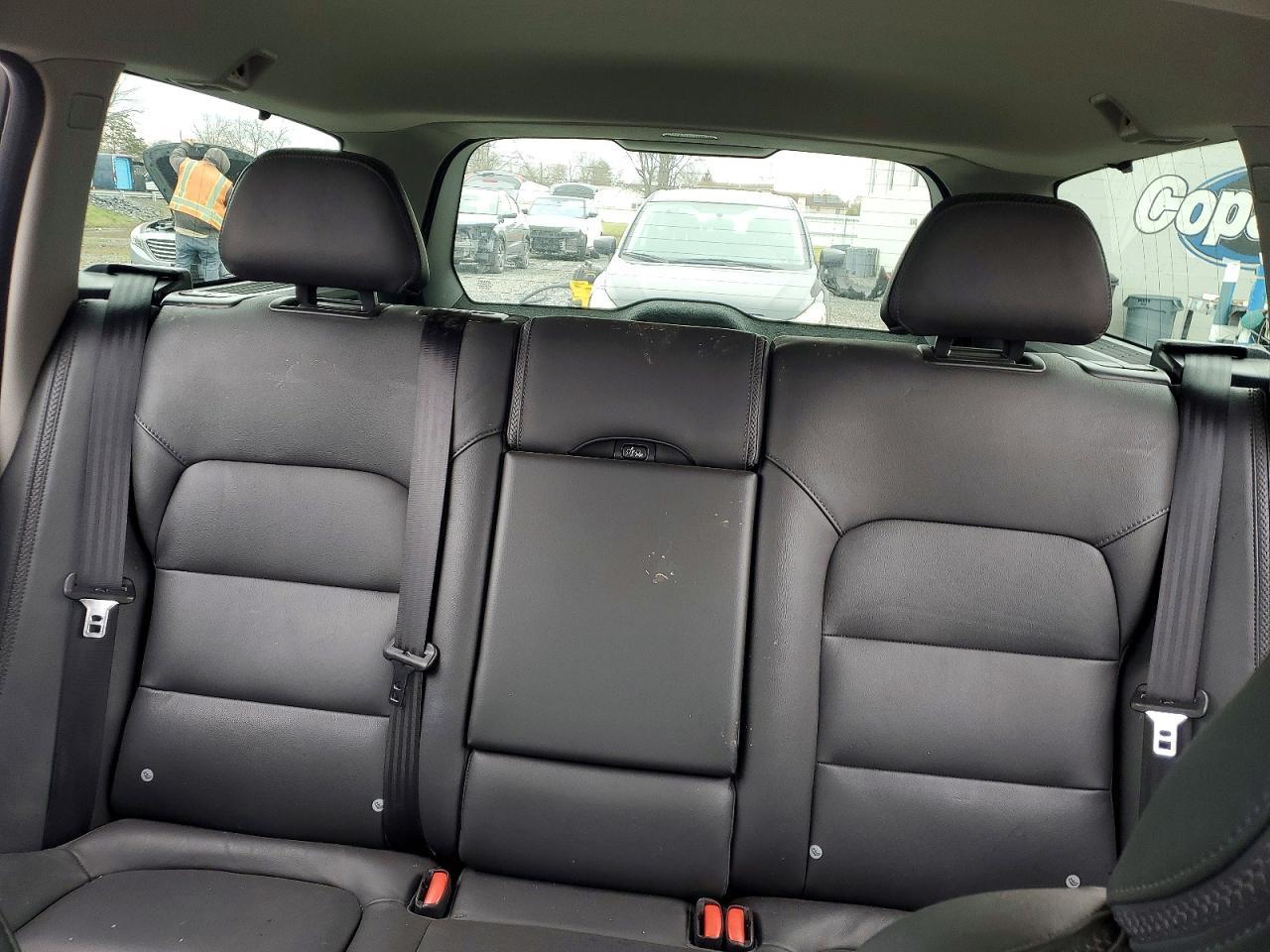 2016 VOLVO XC70