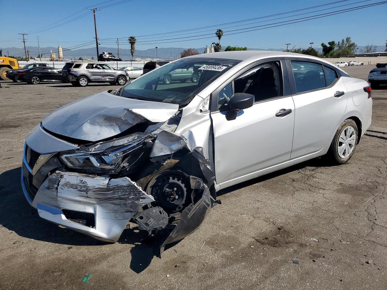 2020 NISSAN VERSA