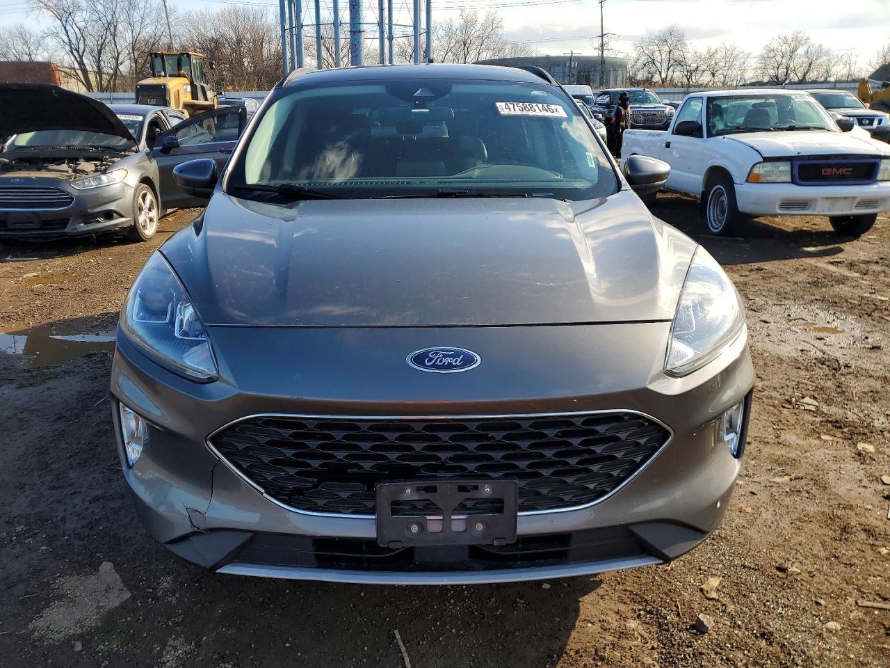 2021 FORD ESCAPE