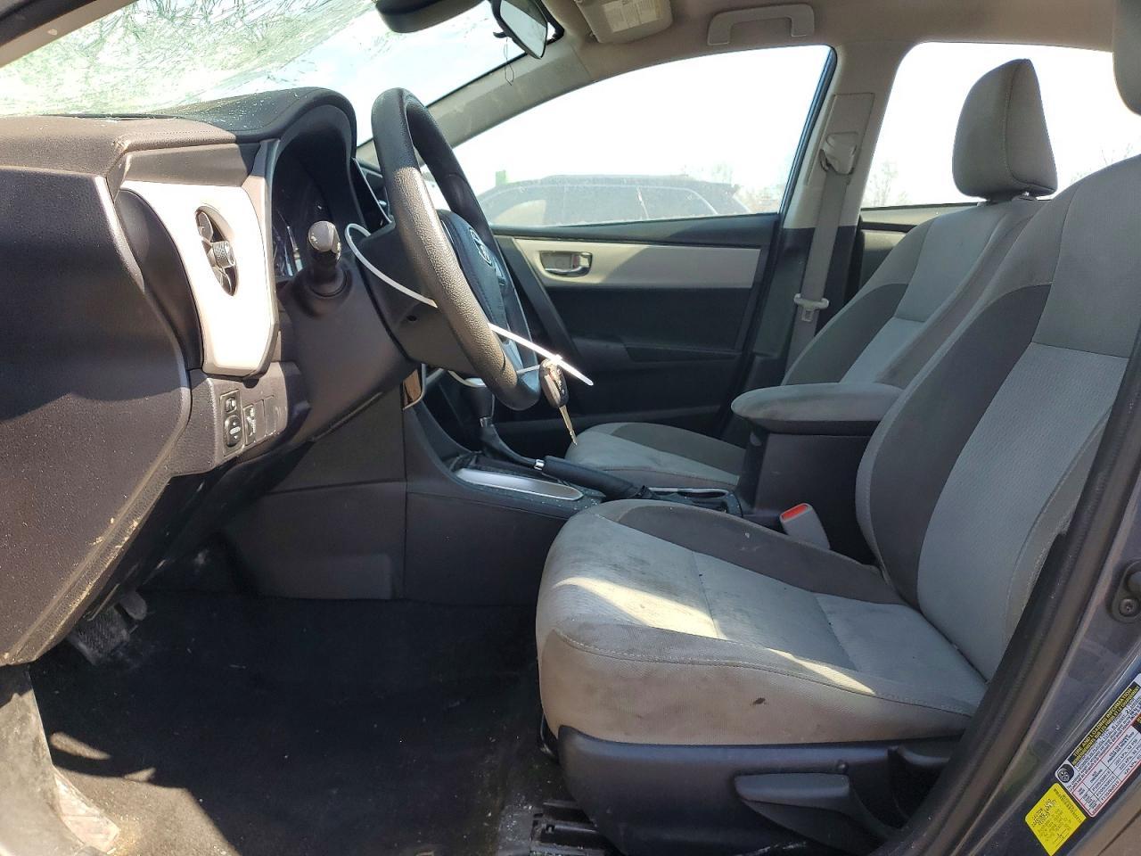 2017 TOYOTA COROLLA