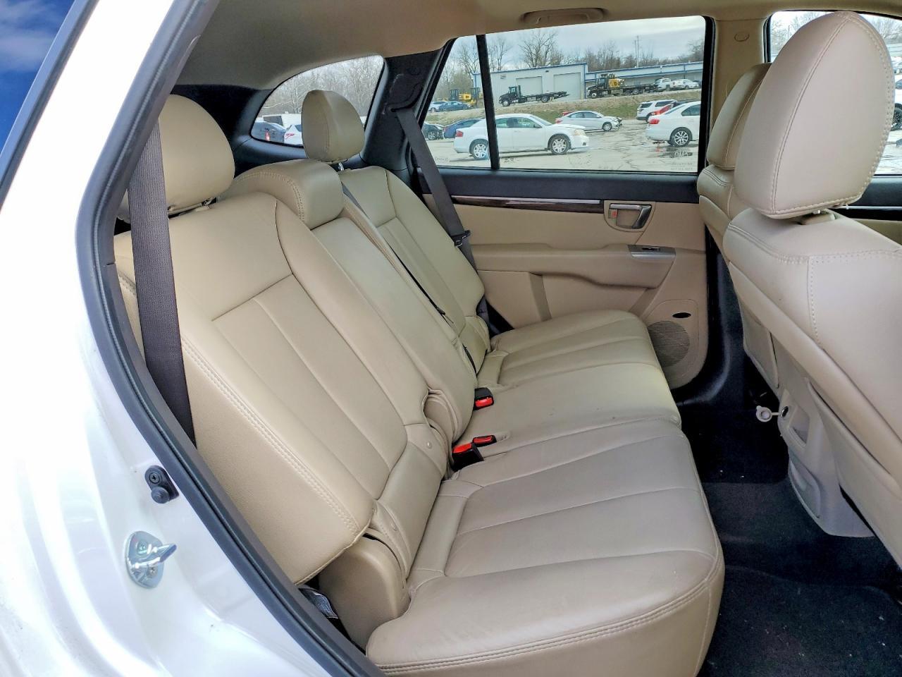2012 HYUNDAI SANTA FE