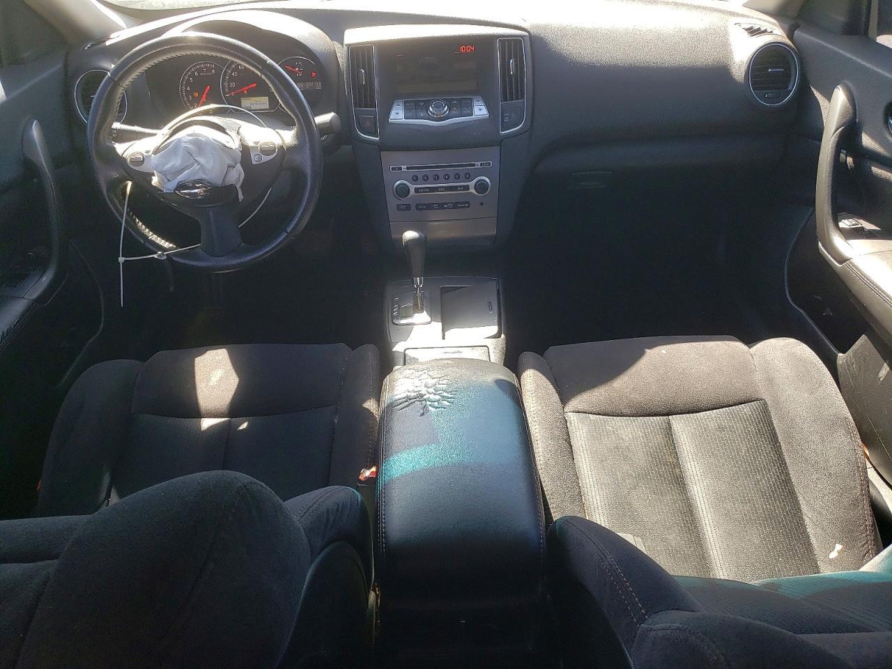 2012 NISSAN Maxima