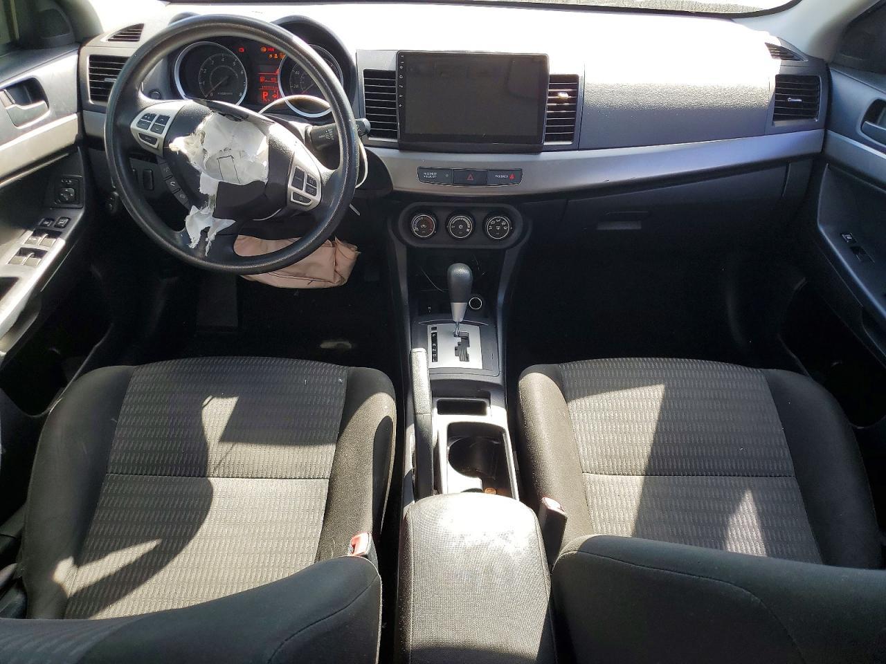 2013 MITSUBISHI LANCER
