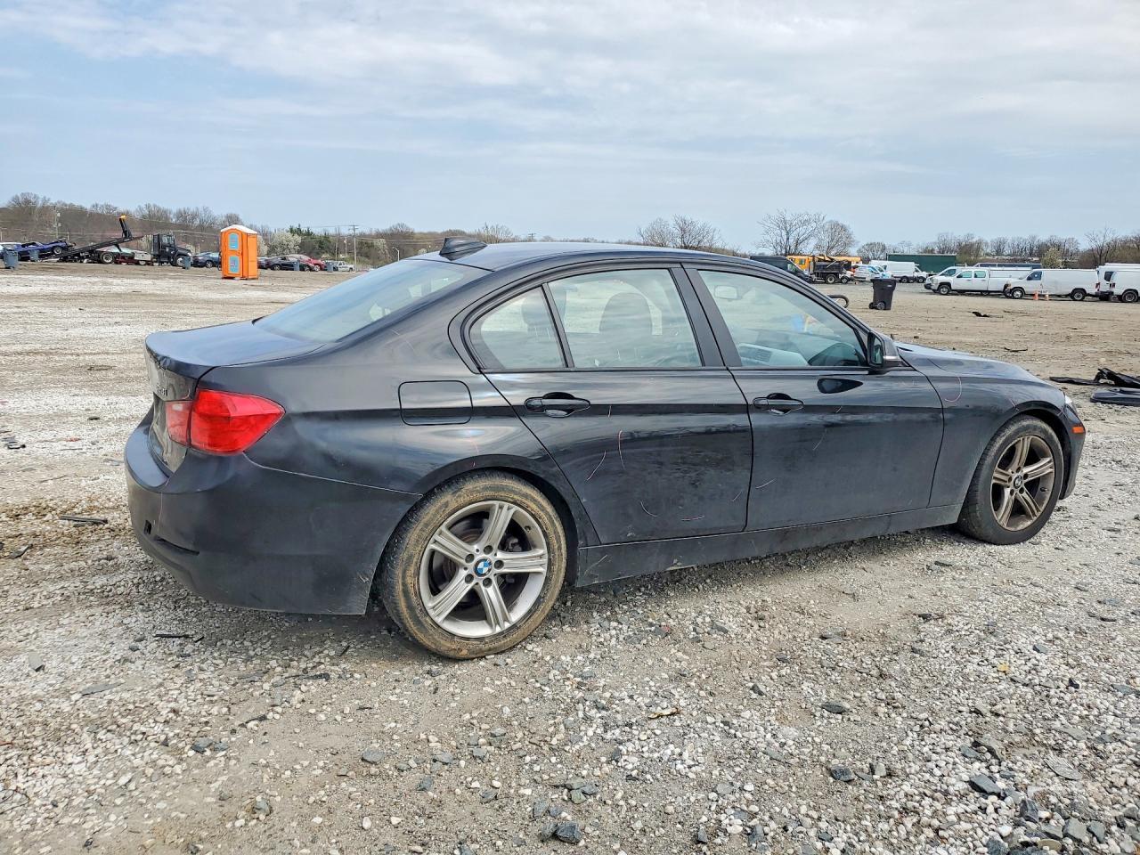 2013 BMW 3 SERIES