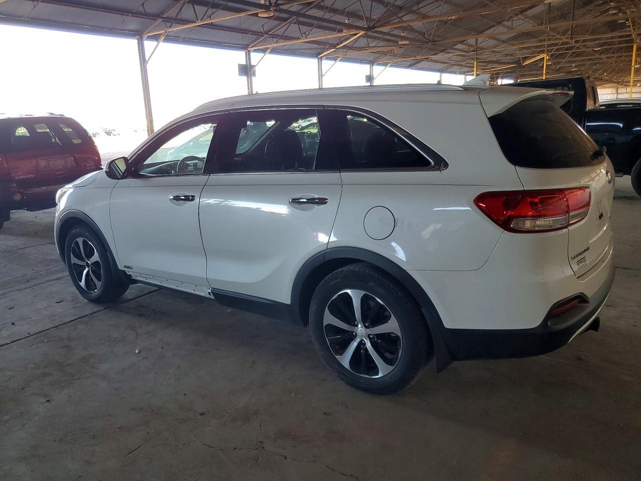2016 KIA SORENTO
